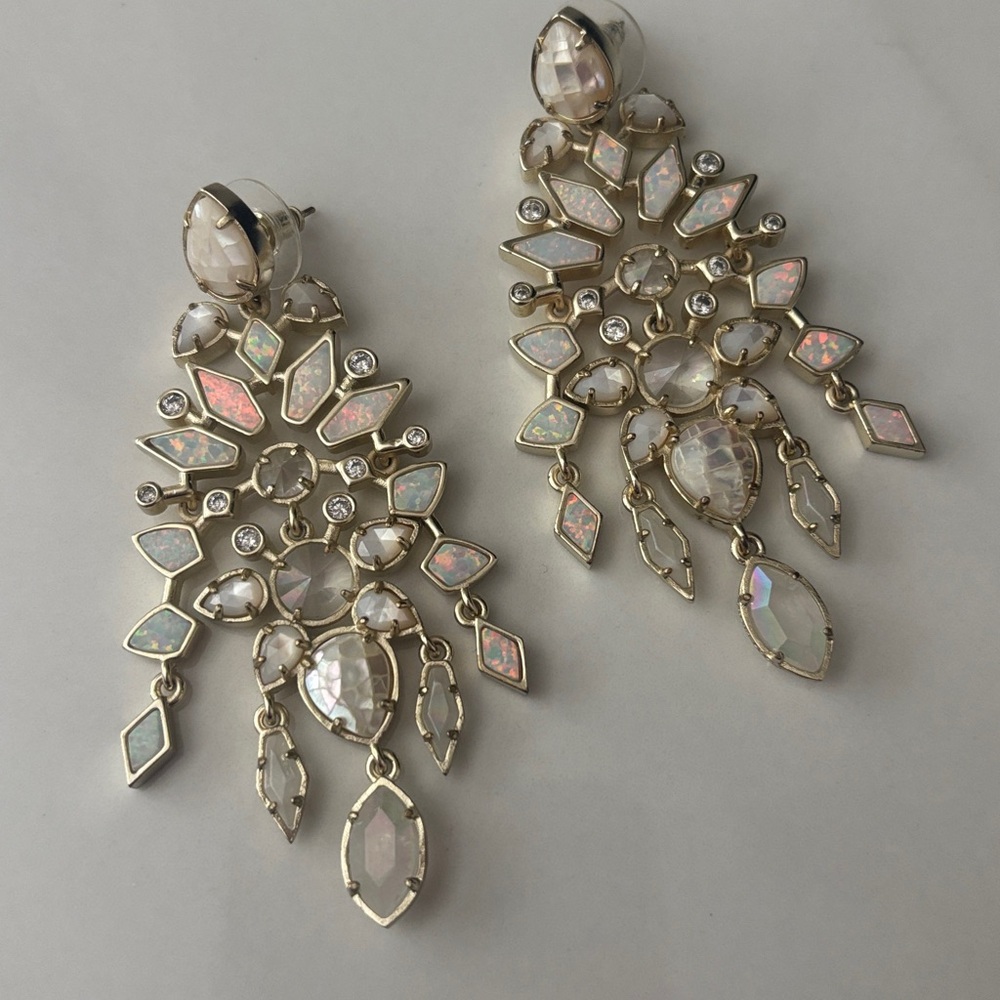 Kendra Scott Aryssa Drop Earrings with a gold-plated finish and white stones